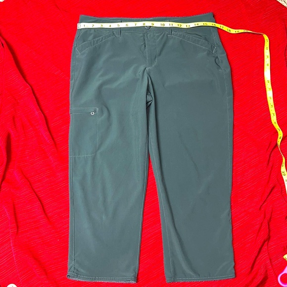 Eddie Bauer capris - Picture 1 of 8